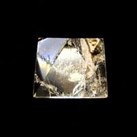 Pyramid in Quartz
