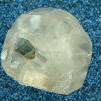 Green Tourmaline in Double Terminated Quartz Specimen 80 x 75 x 52mm Aprox. 450g