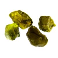 Demantiod Garnet Rough Crystal Chips (Large Size)