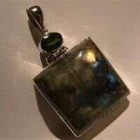 Labradorite with Facet Green Tourmaline Indian Silver Pendant
